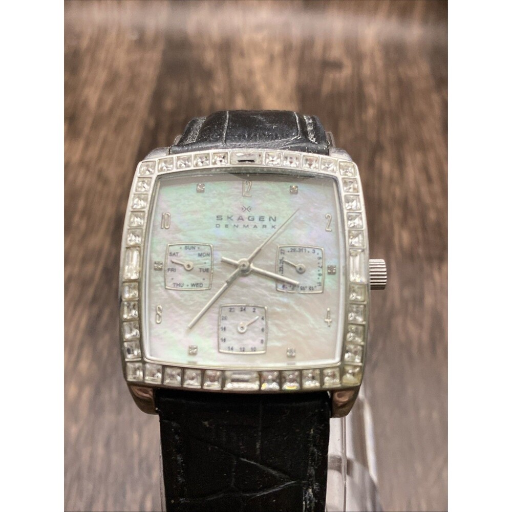 Skagen Denmark Women's Watch MOP Dial Gemmed Bezel Multifunction - New Battery
